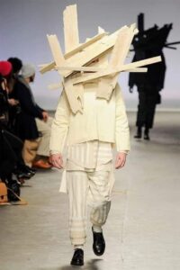 Woman whit funny dress